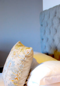 Luxury Rooms - White Room